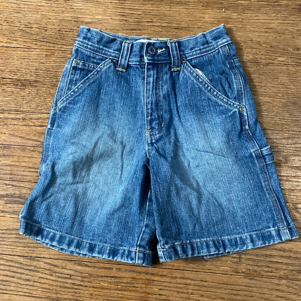 Boy’s Canyon River size 6 shorts